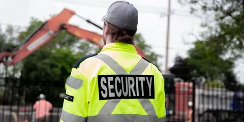 10 Common Security Risks a Professional Security Guard Can Help Prevent